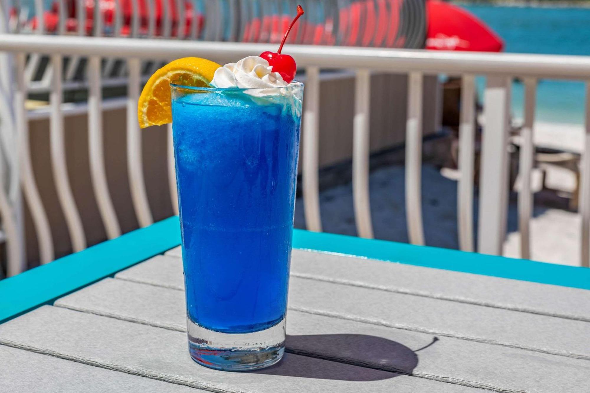 Winter The Dolphin'S Beach Club, Ascend Hotel Collection Clearwater Beach Exterior foto