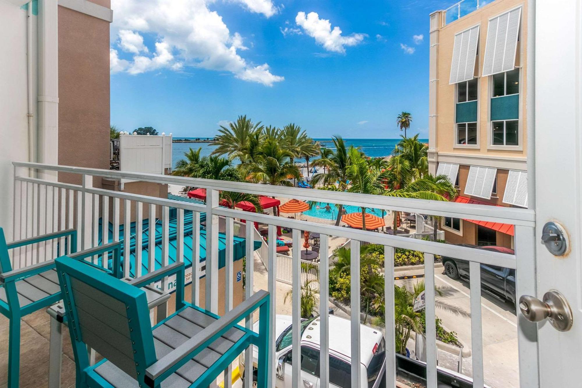 Winter The Dolphin'S Beach Club, Ascend Hotel Collection Clearwater Beach Exterior foto